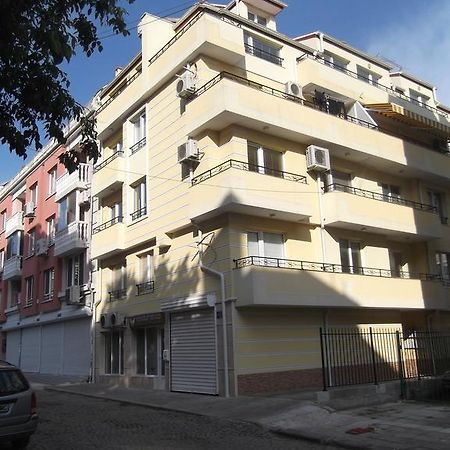 Apartment Sredna Gora Burgas ภายนอก รูปภาพ
